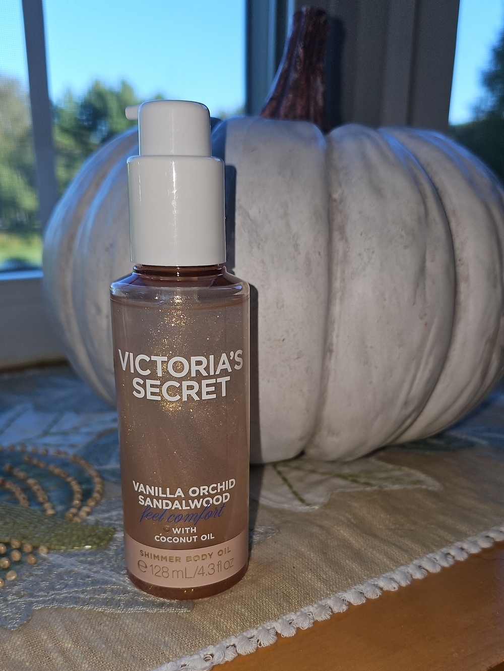Victoria's Secret Vanilla Orchid & Sandalwood Shimmer Body Oil - Bronze Glow